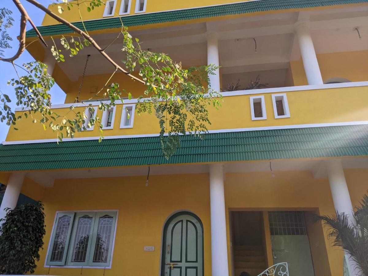 Blue Moon Guest House 마하발리푸람 외부 사진